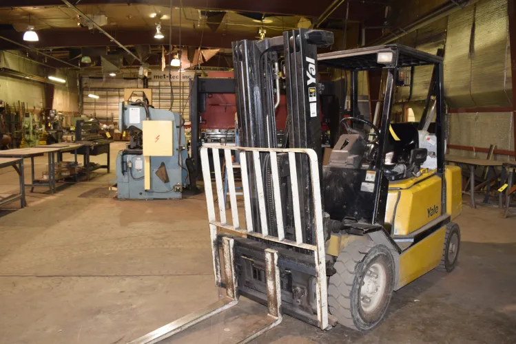 Photo #8 of BY ORDER OF US BANKRUPTCY COURT CASE NO. 15-23527 - MET-TEC INC, LATE MODEL AMADA LASER, PRESS BRAKES, SHEAR & MUCH MORE