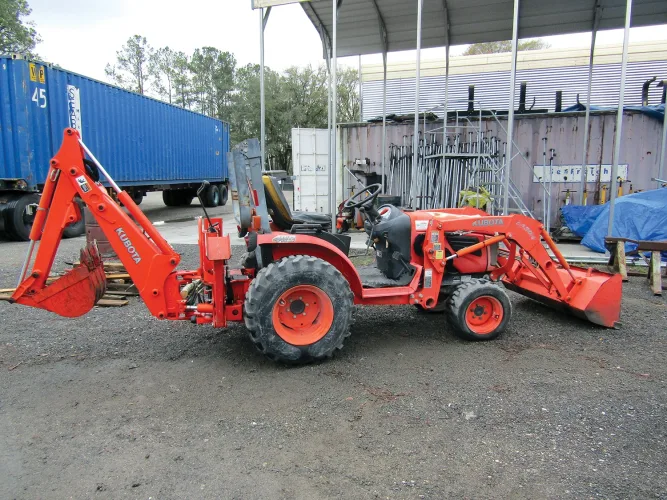 Photo #5 of NEW SALE DATE - AFTER ORDER OF THE US BANKRUPTCY COURT CASE NO. 16-BK-26397 - SEATRUCK INC.: (38) LATE MODEL SLEEPER TRACTORS, (28) REEFER TRAILERS, (15) DRY VAN TRAILERS