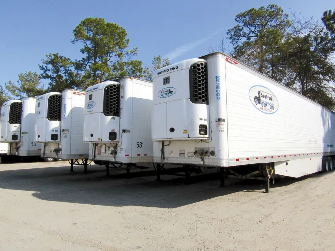 Photo #11 of NEW SALE DATE - AFTER ORDER OF THE US BANKRUPTCY COURT CASE NO. 16-BK-26397 - SEATRUCK INC.: (38) LATE MODEL SLEEPER TRACTORS, (28) REEFER TRAILERS, (15) DRY VAN TRAILERS