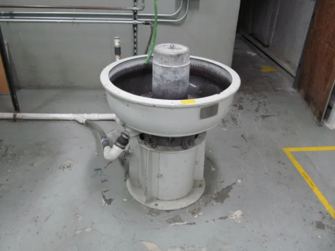 Photo #7 of SURPLUS ASSETS TO THE ONGOING OPERATIONS OF DALLAS AIRMOTIVE, INC., FEATURING: OVENS, PAINT EQUIPMENT, VIBRATORY FINISHING EQUIPMENT, CHILLERS/COMPRESSORS/DRYERS, TOOL ROOM EQUIPMENT, ROLLING STOCK & MUCH MORE