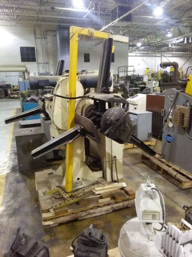 Photo #6 of HUGE 2 DAY AUCTION - DAY 1: EQUIPMENT NO LONGER NEEDED IN THE CONTINUING OPERATIONS OF QUALITY DIE SET CORPORATION, FEATURING PRESSES FROM 60 - 125 TON, GRINDER, VERTICAL MILLING MACHINE, TOOL ROOM, UNCOILERS, STRAIGHTENERS & MORE