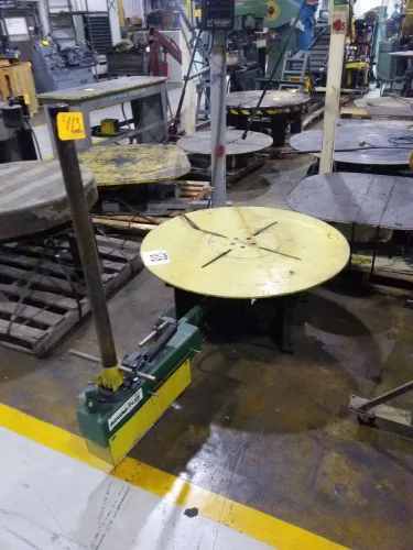 Photo #18 of HUGE 2 DAY AUCTION - DAY 1: EQUIPMENT NO LONGER NEEDED IN THE CONTINUING OPERATIONS OF QUALITY DIE SET CORPORATION, FEATURING PRESSES FROM 60 - 125 TON, GRINDER, VERTICAL MILLING MACHINE, TOOL ROOM, UNCOILERS, STRAIGHTENERS & MORE