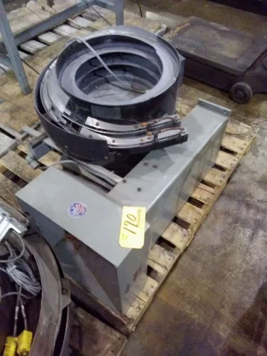 Photo #29 of HUGE 2 DAY AUCTION - DAY 1: EQUIPMENT NO LONGER NEEDED IN THE CONTINUING OPERATIONS OF QUALITY DIE SET CORPORATION, FEATURING PRESSES FROM 60 - 125 TON, GRINDER, VERTICAL MILLING MACHINE, TOOL ROOM, UNCOILERS, STRAIGHTENERS & MORE