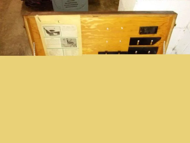 Photo #3 of HUGE 2 DAY AUCTION - DAY 2: EQUIPMENT NO LONGER NEEDED IN THE CONTINUING OPERATIONS OF QUALITY DIE SET CORPORATION, FEATURING PRESSES FROM 60 - 125 TON, GRINDER, VERTICAL MILLING MACHINE, TOOL ROOM, UNCOILERS, STRAIGHTENERS & MORE