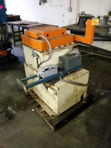 Photo #8 of HUGE 2 DAY AUCTION - DAY 2: EQUIPMENT NO LONGER NEEDED IN THE CONTINUING OPERATIONS OF QUALITY DIE SET CORPORATION, FEATURING PRESSES FROM 60 - 125 TON, GRINDER, VERTICAL MILLING MACHINE, TOOL ROOM, UNCOILERS, STRAIGHTENERS & MORE