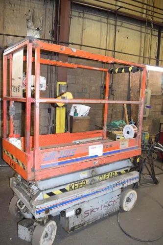 Photo #17 of E.W. BOWMAN, INC. AUCTION - FABRICATING, MATERIAL HANDLING, GENERAL PLANT EQUIPMENT