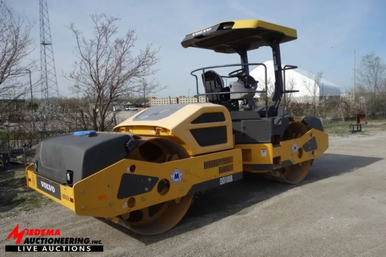 Photo #100 of 2-DAY AUCTION, DAY 1 - ONE OF THE LARGEST VOLVO/DOOSAN EQUIPMENT DEALERS IN NORTH AMERICA - MCALLISTER EQUIPMENT COMPANY: FEATURING NEW, DEMO AND RENTAL FLEET FROM 5 DEALER LOCATIONS