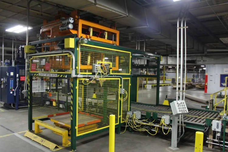 Photo #9 of INVISTA - SHORT NOTICE AUCTION FEATURING PRODUCTION PACKAGING EQUIPMENT, TANK FARM INCLUDING 7 STAINLESS STEEL VERTICAL TANKS, STORAGE SILOS, EXTRUDERS & BALER