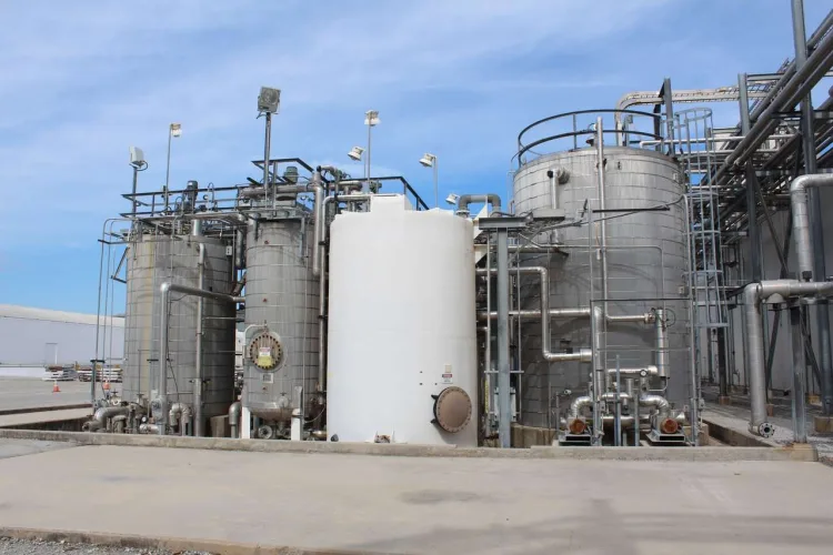 Photo #32 of INVISTA - SHORT NOTICE AUCTION FEATURING PRODUCTION PACKAGING EQUIPMENT, TANK FARM INCLUDING 7 STAINLESS STEEL VERTICAL TANKS, STORAGE SILOS, EXTRUDERS & BALER