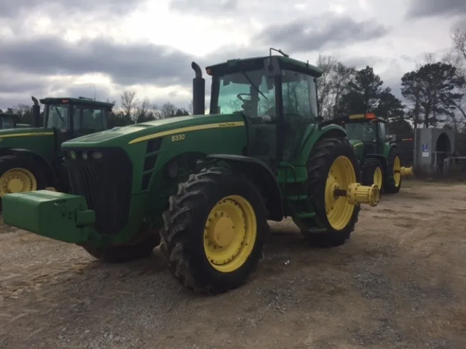 Photo #1 of REPOSSESSED FARM EQUPMENT AUCTION - FEATURING EXCELLENT WELL MAINTAINED LATE MODEL FARM EQUIPMENT, INCLUDING: JOHN DEERE TRACTORS & COMBINES & GREAT PLAINS GRAIN DRILLS