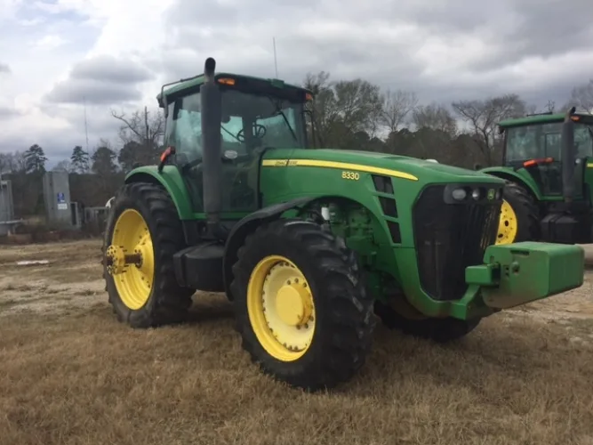 Photo #8 of REPOSSESSED FARM EQUPMENT AUCTION - FEATURING EXCELLENT WELL MAINTAINED LATE MODEL FARM EQUIPMENT, INCLUDING: JOHN DEERE TRACTORS & COMBINES & GREAT PLAINS GRAIN DRILLS