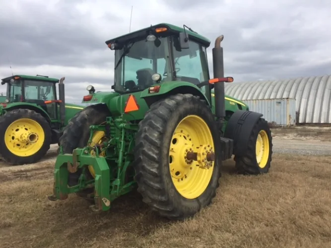 Photo #9 of REPOSSESSED FARM EQUPMENT AUCTION - FEATURING EXCELLENT WELL MAINTAINED LATE MODEL FARM EQUIPMENT, INCLUDING: JOHN DEERE TRACTORS & COMBINES & GREAT PLAINS GRAIN DRILLS