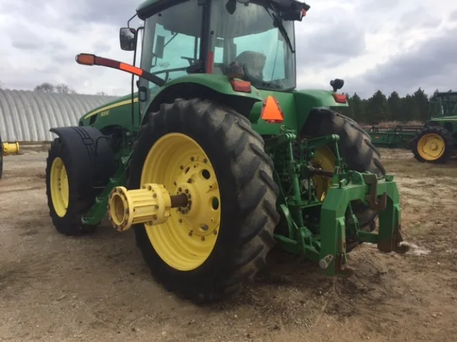 Photo #23 of REPOSSESSED FARM EQUPMENT AUCTION - FEATURING EXCELLENT WELL MAINTAINED LATE MODEL FARM EQUIPMENT, INCLUDING: JOHN DEERE TRACTORS & COMBINES & GREAT PLAINS GRAIN DRILLS