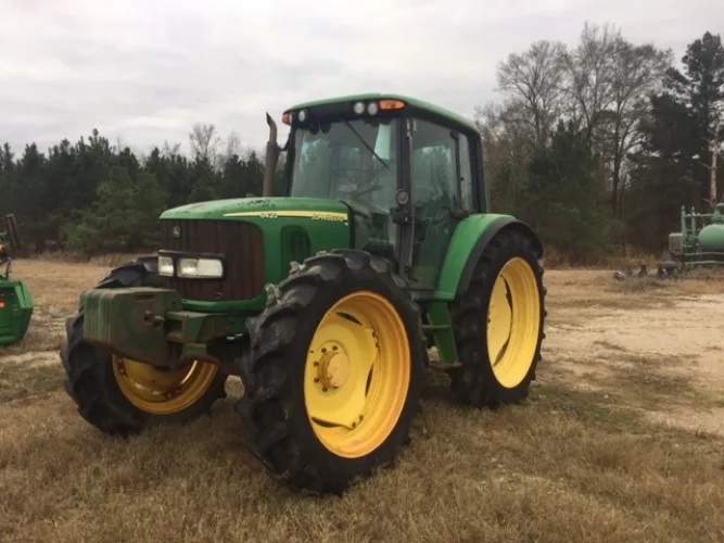 Photo #25 of REPOSSESSED FARM EQUPMENT AUCTION - FEATURING EXCELLENT WELL MAINTAINED LATE MODEL FARM EQUIPMENT, INCLUDING: JOHN DEERE TRACTORS & COMBINES & GREAT PLAINS GRAIN DRILLS