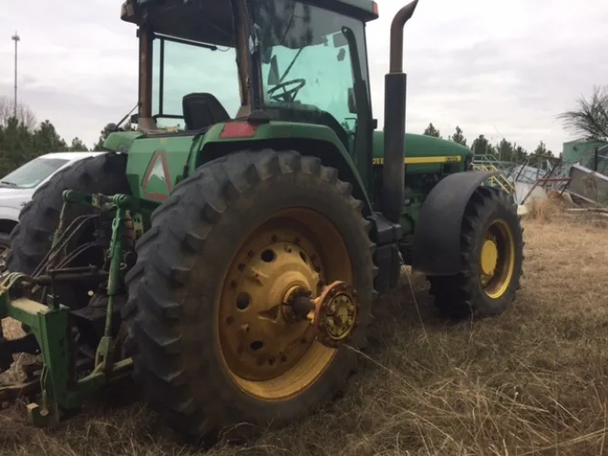 Photo #32 of REPOSSESSED FARM EQUPMENT AUCTION - FEATURING EXCELLENT WELL MAINTAINED LATE MODEL FARM EQUIPMENT, INCLUDING: JOHN DEERE TRACTORS & COMBINES & GREAT PLAINS GRAIN DRILLS
