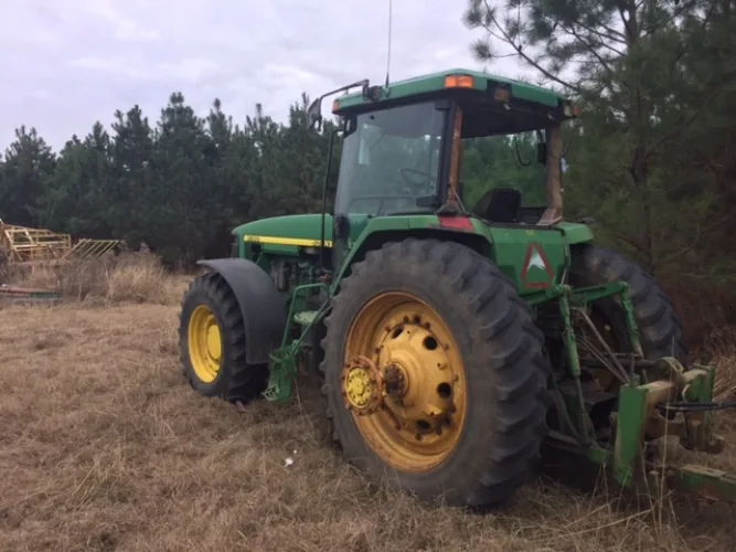 Photo #33 of REPOSSESSED FARM EQUPMENT AUCTION - FEATURING EXCELLENT WELL MAINTAINED LATE MODEL FARM EQUIPMENT, INCLUDING: JOHN DEERE TRACTORS & COMBINES & GREAT PLAINS GRAIN DRILLS