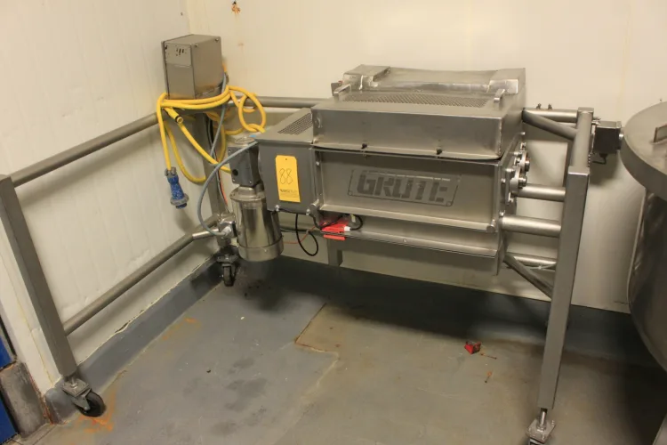 Photo #19 of NESTLE'S HOT POCKET FACILITY LOCATED IN CHATSWORTH, CA -- FEATURING: (2) CPM WOLVERINE 4-ZONE AIR IMPINGEMENT OVENS, (5) VEMAG EXTRUDERS, (3) THIELE SERIES 60 CARTONERS, (3) DOUGLAS CASE PACKERS, GROTE SLICERS, SHEETERS, INGREDIENT APPLICATORS,