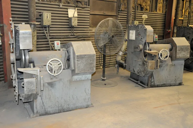 Photo #4 of GOLTRA CASTINGS COMPANY - COMPLETE SMALL STEEL 8 OZ - 200LB CASTINGS FOUNDRY