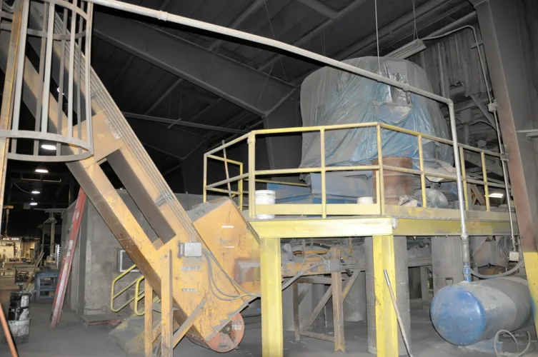 Photo #19 of GOLTRA CASTINGS COMPANY - COMPLETE SMALL STEEL 8 OZ - 200LB CASTINGS FOUNDRY
