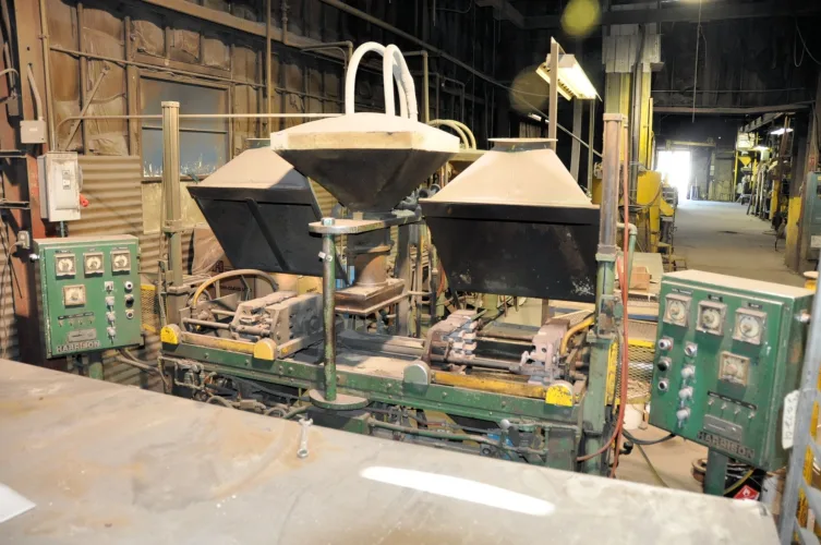 Photo #22 of GOLTRA CASTINGS COMPANY - COMPLETE SMALL STEEL 8 OZ - 200LB CASTINGS FOUNDRY