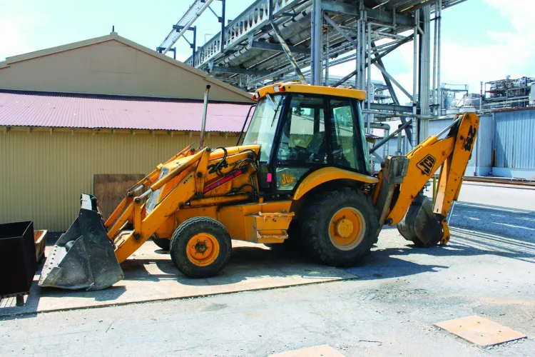 Photo #6 of INVISTA - OVER 1,500 LOTS OF SUPPORT EQUIPMENT! INCLUDING MOBILE CRANES, CONSTRUCTION EQUIPMENT, FORK TRUCKS, MANLIFTS, OVER 250 VIDMAR CABINETS & MORE