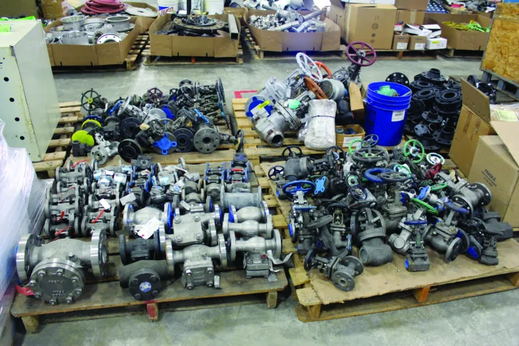 Photo #10 of INVISTA - OVER 1,500 LOTS OF SUPPORT EQUIPMENT! INCLUDING MOBILE CRANES, CONSTRUCTION EQUIPMENT, FORK TRUCKS, MANLIFTS, OVER 250 VIDMAR CABINETS & MORE