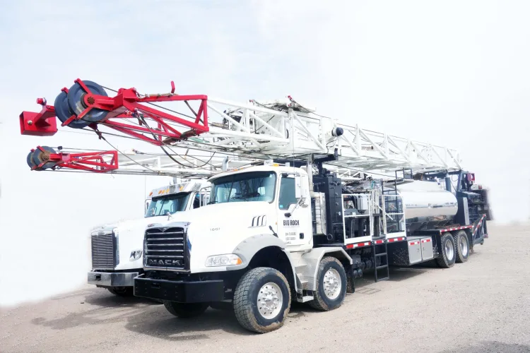 Photo #13 of BIG ROCK ENERGY SERVICES - LATE MODEL PCI INDUSTRIES MOBILE HIGH PRESSURE NITROGEN GENERATING UNIT & MACK, IHC & FREIGHTLINER FLUSH BY/ ROD RIG TRUCKS