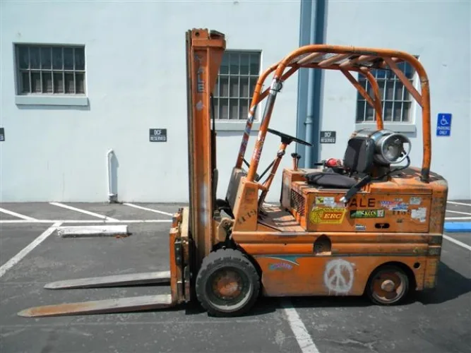 Photo #7 of LIVE ON-SITE & WEBCAST! By Order of: DLUGOSH CABINET & FIXTURE, INC.