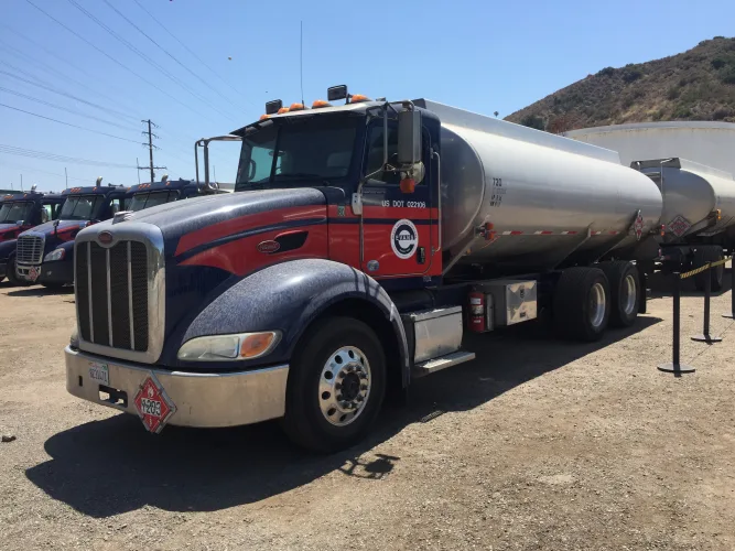 Photo #4 of EVANS DEDICATED SYSTEMS - UNPRECEDENTED MULTI-MILLION DOLLAR OFFERING OF A LATE MODEL FUEL TRANSPORTATION FLEET AS NEW AS 2014