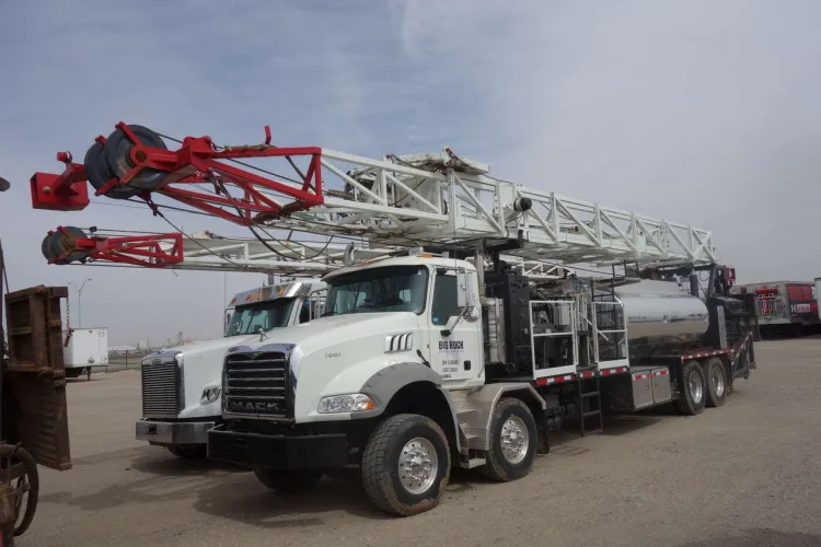 Photo #21 of FOR IMMEDIATE SALE - (3) 2013 FREIGHTLINER 122 SD TRI-DRIVE FLUSH-BY-UNITS & 2015 IHC 5900SBA TRI-DRIVE FLUSH-BY-UNIT