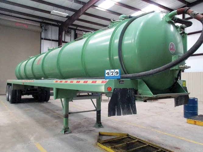 Photo #15 of BY ORDER OF SECURED CREDITOR - GREEN ENERGY OILFIELD SERVICES LLC: OVER 80 PETERBILT TRACTORS & WINCH TRUCKS, OVER 350 DRAGON FRAC TANKS & OVER 150 VAC TANKS
