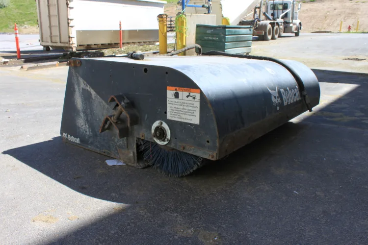 Photo #7 of WASATCH INTEGRATED WASTE MANAGEMENT DISTRICT, FEATURING THE COMPLETE CONTENTS FROM AN ENERGY RECOVERY FACILITY: $1 MILLION IN NEW/USED MOTORS, ELECTRICS, SPARES & STORES, CAT 3500 GENERATOR, TURBODYNE 1,600 KW TURBINE GENERATOR, AIR COMPRESSORS, FLY ASH