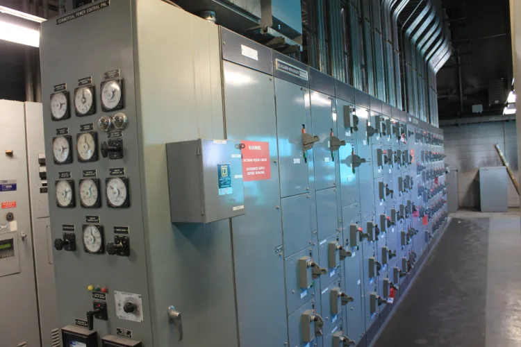 Photo #30 of WASATCH INTEGRATED WASTE MANAGEMENT DISTRICT, FEATURING THE COMPLETE CONTENTS FROM AN ENERGY RECOVERY FACILITY: $1 MILLION IN NEW/USED MOTORS, ELECTRICS, SPARES & STORES, CAT 3500 GENERATOR, TURBODYNE 1,600 KW TURBINE GENERATOR, AIR COMPRESSORS, FLY ASH