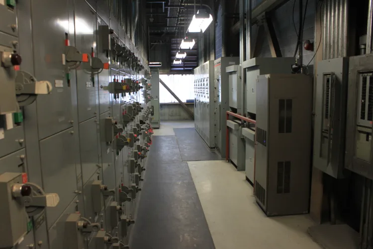 Photo #33 of WASATCH INTEGRATED WASTE MANAGEMENT DISTRICT, FEATURING THE COMPLETE CONTENTS FROM AN ENERGY RECOVERY FACILITY: $1 MILLION IN NEW/USED MOTORS, ELECTRICS, SPARES & STORES, CAT 3500 GENERATOR, TURBODYNE 1,600 KW TURBINE GENERATOR, AIR COMPRESSORS, FLY ASH
