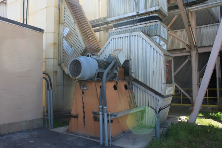 Photo #49 of WASATCH INTEGRATED WASTE MANAGEMENT DISTRICT, FEATURING THE COMPLETE CONTENTS FROM AN ENERGY RECOVERY FACILITY: $1 MILLION IN NEW/USED MOTORS, ELECTRICS, SPARES & STORES, CAT 3500 GENERATOR, TURBODYNE 1,600 KW TURBINE GENERATOR, AIR COMPRESSORS, FLY ASH
