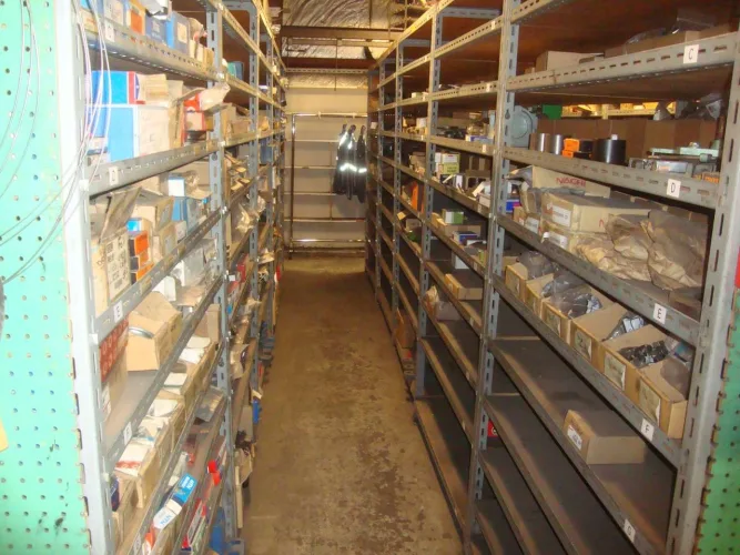 Photo #55 of FORMER ASSETS OF ESCO LIMITED FOUNDRY, FEATURING: OVERHEAD CRANES, DUST COLLECTORS, CHARGE BUCKETS, LADLES, MAGNETS, POWER HAMMER, WELDERS & MAINTENANCE EQUIPMENT, LARGE QTY OF SPARES/STORES, OLYMPUS INNOV X HANDHELD SPECTROMETER, SPX MARLEY COOLING TOWER