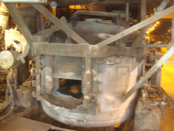 Photo #70 of FORMER ASSETS OF ESCO LIMITED FOUNDRY, FEATURING: OVERHEAD CRANES, DUST COLLECTORS, CHARGE BUCKETS, LADLES, MAGNETS, POWER HAMMER, WELDERS & MAINTENANCE EQUIPMENT, LARGE QTY OF SPARES/STORES, OLYMPUS INNOV X HANDHELD SPECTROMETER, SPX MARLEY COOLING TOWER
