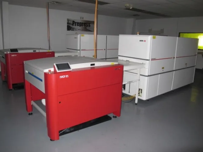 Photo #1 of FORMER ASSETS OF GANNETT PUBLISHING SERVICES, 2-LOCATIONS IN WISCONSIN, INCLUDING: KOMORI SHEET FED PRINTING PRESSES, TENSOR OPEN WEB PRESS, AGFA CTP SYSTEMS, QUIPP STACKERS, MULLER INSERTERS, GAMMLER STACKERS, AIR COMPRESSORS, FORKLFITS, MATERIAL