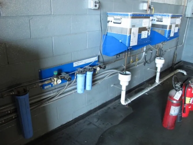 Photo #49 of FORMER ASSETS OF GANNETT PUBLISHING SERVICES, INCLUDING: SAKURAI SHEET FED PRINTING PRESSES, AGFA CTP SYSTEMS, LARGE SELECTION OF QUIPP STACKERS & BOTTOM WRAPPERS, INSERTERS, VARIABLE DATA PRINT LINES, BINDERY EQUIPMENT, COMPLETE MAINTENANCE/TOOLROOM