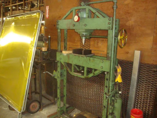 Photo #59 of ALUMET MANUFACTURING - COQUITLAM - MULTIPLE PLANT CLOSURE, ROLLFORMING & MOULDED PRODUCTS FOR THE WINDOW & DOOR INDUSTRY