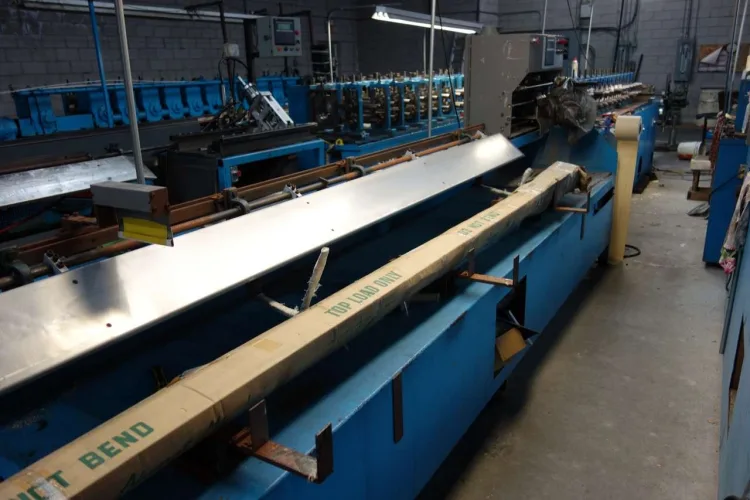 Photo #8 of ALUMET MANUFACTURING - TORONTO - MULTIPLE PLANT CLOSURE, ROLLFORMING & MOULDED PRODUCTS FOR THE WINDOW & DOOR INDUSTRY