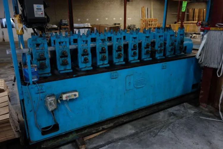 Photo #13 of ALUMET MANUFACTURING - TORONTO - MULTIPLE PLANT CLOSURE, ROLLFORMING & MOULDED PRODUCTS FOR THE WINDOW & DOOR INDUSTRY