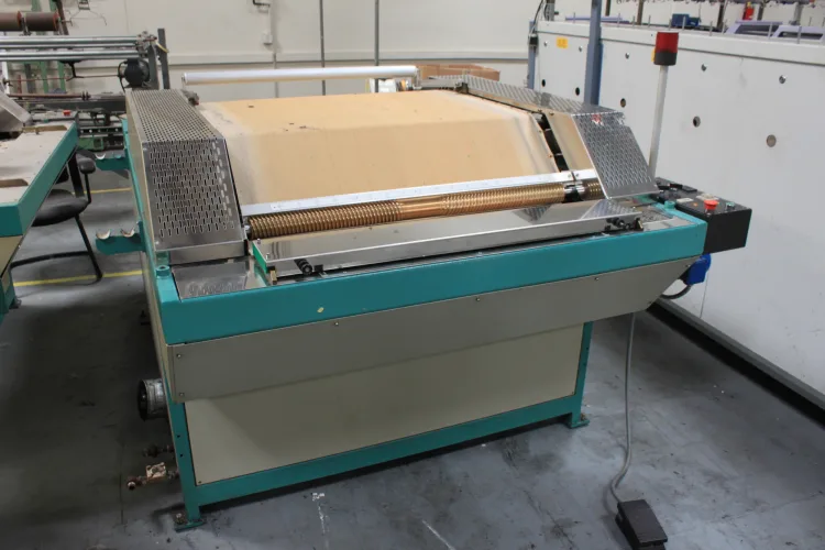 Photo #60 of SURPLUS TO THE ONGOING OPERATIONS OF A HIGH-END KNITWEAR COMPANY, LEZZENI  & SAURER-ALLMAN TWISTING MACHINES, FADIS & KOMACH HANK TO CONE WINDERS, CROON + LUCKE REELING MACHINES, (2007) OFFICINE MINNETTI HYDRO EXTRACTOR, EXACTA FORMULA 1 LINKING MACHINES,