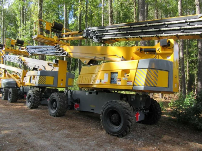 Photo #10 of REEQUIP SOLUTIONS - (24) 2015 HAULOTTE BOOM LIFTS