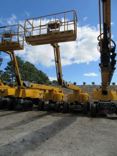 Photo #17 of REEQUIP SOLUTIONS - (24) 2015 HAULOTTE BOOM LIFTS