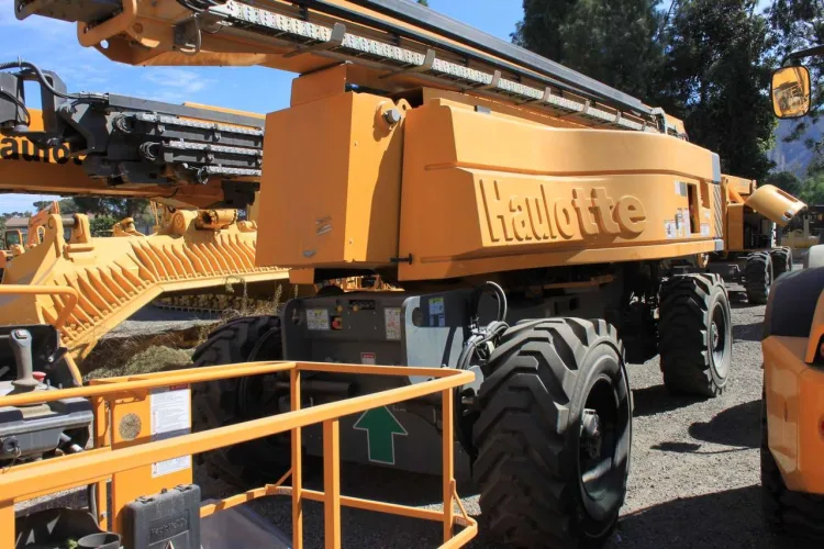 Photo #22 of REEQUIP SOLUTIONS - (24) 2015 HAULOTTE BOOM LIFTS