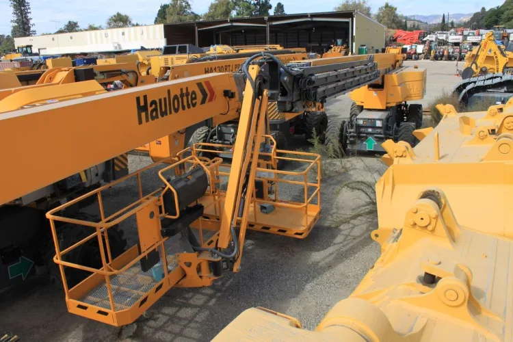 Photo #25 of REEQUIP SOLUTIONS - (24) 2015 HAULOTTE BOOM LIFTS