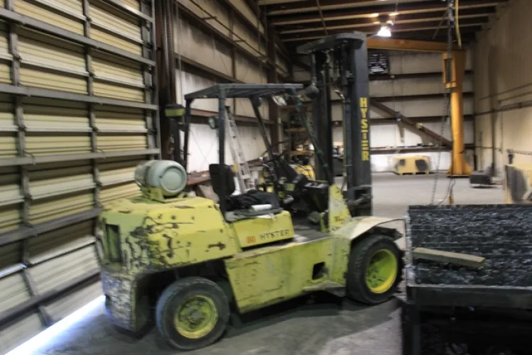 Photo #60 of PACIFIC COAST FLANGE - CNC MACHINING & FABRICATION FACILITY, FEATURING: O-M LTD., BETTS, KING & W&B VERTICAL BORING MILLS, CHEVALIER & HAAS VMC'S, FEMCO CNC LATHE, HASS GANTRY MILL RADIAL ARM DRILLS, WELDING EQUIPMENT, COMPRESSORS, ROLLING STOCK &