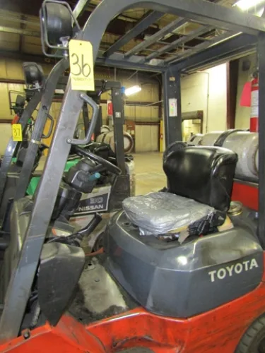 Photo #64 of SURPLUS ASSETS TO THE ONGOING OPERATION OF NEW HAMPSHIRE INDUSTRIES (NHI).  FEATURING: (2) MITSUBISHI GEAR HOBBERS, BRIDGEPORT & SUPERMAX VERTICAL MILLS, LEBLOND & ANDRYCHOW LATHES, TOYOTA & NISSAN FORKLIFTS, AIR COMPRESSORS, TOOLROOM EQUIPMENT & MORE.