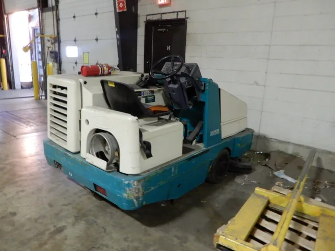 Photo #57 of U.S. PAPER CONVERTERS, INC. - MAJOR PAPER CONVERTING AUCTION, FEATURING: DUAL ROTARY KNIFE SHEETERS, SLITTER-REWINDERS, UNWIND STANDS, GUILLOTINE CUTTERS, BALERS, ROLL CLAMP TRUCKS, FORKLIFTS, MACHINE SHOP & MORE